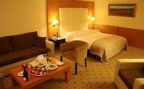 Zoe Hotel